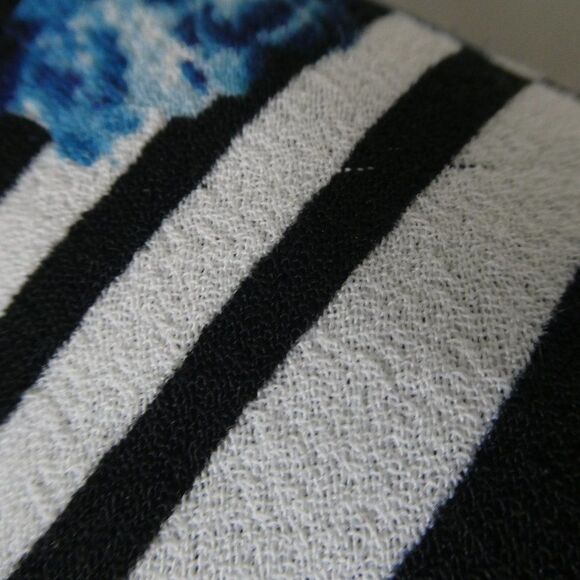 MINKPINK Open Front Blazer Jacket Chevron Print XS - Picture 6 of 11